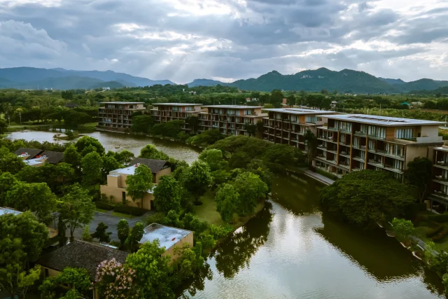 Feel the fatigue within fade away when you're in the vast embrace of nature, and lighten up in front of a far-reaching mountainous vista. Allow yourself the quality time you deserve and behold the breathtaking view of Kirimaya. Feel time slow down all around you as the wind cools your body, and the lushness of the flora calms your mind.

ความเหนื่อยล้าจางหายไปราวกับถูกโอบกอดด้วยอ้อมกอดของธรรมชาติอันกว้างใหญ่ เมื่อได้กลับมาหยุดพักท่ามกลางความยิ่งใหญ่ของขุนเขาที่ทอดยาวสุดสายตา ✨🍃 ปล่อยตัวปล่อยใจไปกับช่วงเวลาดีๆ ทอดสายตามองวิวธรรมชาติที่แสนสวยงามของคีรีมายา ⛰️ จังหวะชีวิตที่ค่อยๆ เดินช้าลง ท่ามกลางเสียงลมพัดเบาๆ และความเขียวขจีที่ปลอบประโลมหัวใจ 🤍✨

#KirimayaKhaoyai #Relaxing #Refresh