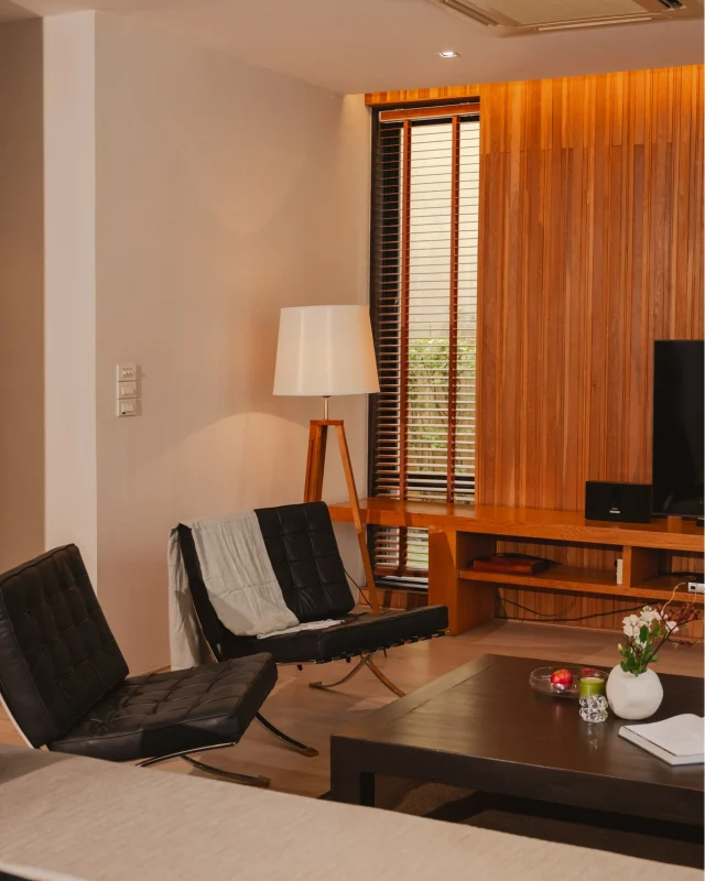 atta villa is a place of relaxation offering both warmth and comfort. 🪵 With the warm colorways, gentle sunlight, and simple arrangement of thoughtful corners 🛋️, every second you spend here is a moment of genuine rest. You can engage in a conversation or a movie on your favorite sofa, or simply let time pass by slowly when you're here. 🕰️ At atta villa, an ordinary day off can become a unique memory you'll want to relive.

atta villa คือพื้นที่ของการพักผ่อนที่ทั้งอบอุ่นและโปร่งสบายในเวลาเดียวกัน ☁️ โทนไม้สีอบอุ่น แสงนุ่มๆ ที่ส่องเข้ามาในห้อง และมุมต่างๆ ที่ถูกออกแบบไว้อย่างเรียบง่าย ทำให้ทุกช่วงเวลาที่ใช้ร่วมกันดูผ่อนคลายขึ้นอย่างพอดี ไม่ว่าจะนั่งพูดคุย ดูหนัง ใช้เวลาบนโซฟาตัวโปรด หรือปล่อยให้วันค่อยๆ ผ่านไปช้าๆ ด้วยกัน บรรยากาศของ atta villa ก็ทำให้ช่วงเวลาธรรมดาเหล่านั้น กลายเป็นความทรงจำที่อยากกลับมาซ้ำอีกครั้ง 🌿

#KirimayaKhaoyai #Relaxing #Refresh #AttaVilla