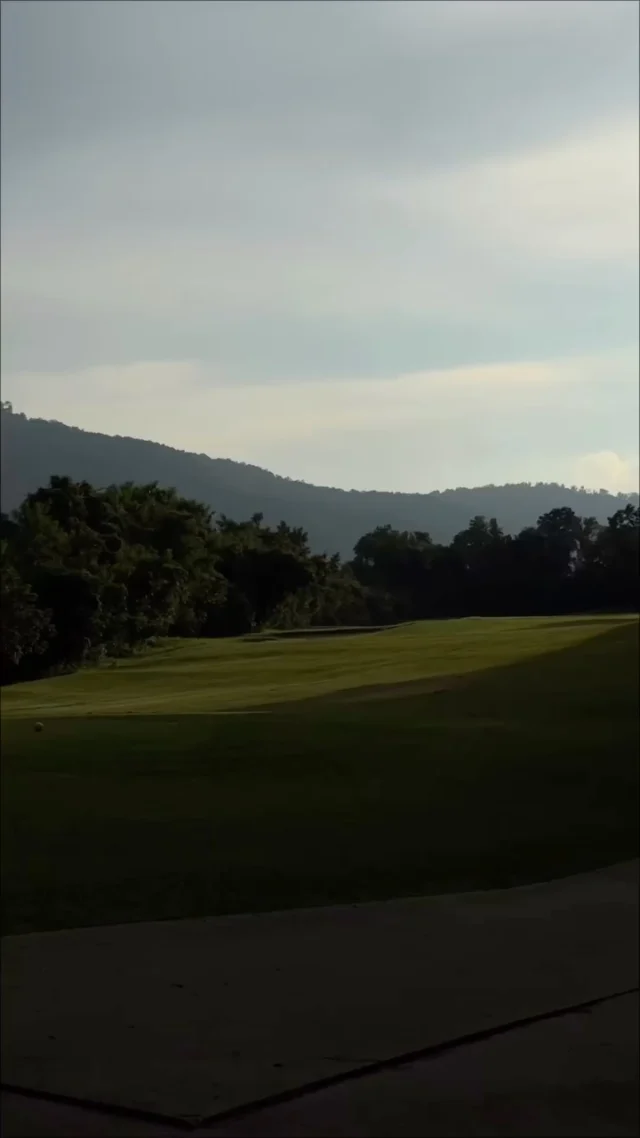 Have yourself a refreshing moment while surrounding yourself with the elements of nature at Kirimaya. 🌱 Take a nice stroll and enjoy fresh air, listen to bird songs and flowing water 🐦, and let your eyes relax while looking at the lush green scenery. 🌾 Receive natural therapy and let your heart feel the peace brought to you by joyful simplicity that can easily make your vacation complete. ☁️

พักผ่อนสบายๆ ที่คีรีมายาท่ามกลางธรรมชาติบริสุทธิ์ที่โอบล้อมอยู่รอบตัว 🌳 ออกมาเดินเล่นสูดอากาศสดชื่น ฟังเสียงนกร้องสลับกับสายน้ำไหลแผ่วเบา ปล่อยสายตาให้ผ่อนคลายไปกับทิวไม้สีเขียวขจี ให้จังหวะของธรรมชาติค่อยๆ บำบัดและพาหัวใจให้เบาสบาย เป็นช่วงเวลาเรียบง่าย ที่เติมเต็มวันหยุดให้เปี่ยมไปด้วยความสงบอย่างแท้จริง ✨

#KirimayaKhaoyai #Nature #Relaxing #Refresh